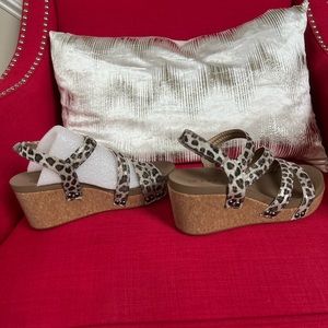 Corkys lifeguard wedges